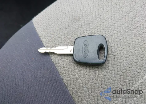 2002 Ford Mustang z USA, uszkodzony, nr VIN 1FAFP40482F199367